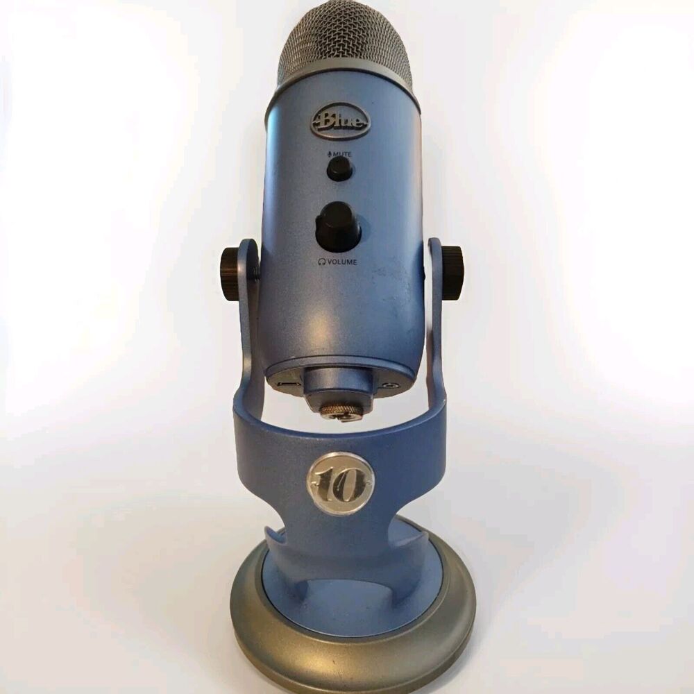 Blue Yeti 988-000402 USB Blue Microphone